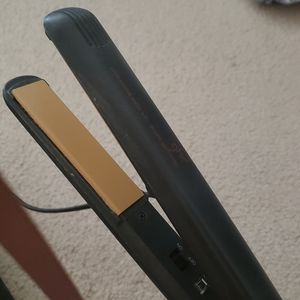 GHD gold flat iron